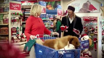 PetSmart TV Spot, 'Cute Ugly Sweater' Feat. Martha Stewart, Bret Michaels
