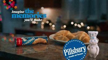 Pillsbury Crescents TV Spot, 'Holidays: Tree Topper' created for Pillsbury