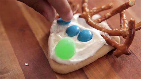 Pillsbury Sugar Cookies TV commercial - Holiday Fun