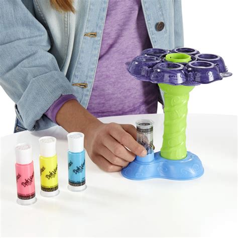 Play-Doh Dohvinci Color Mixer logo