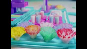 PomPom Wow Decoration Station TV commercial - Decorate