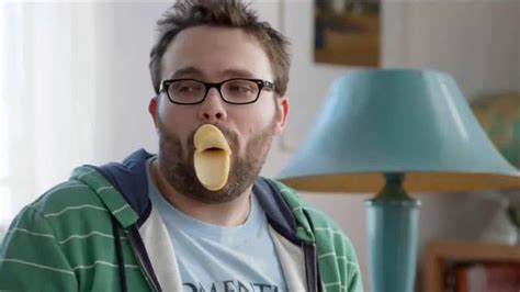 Pringles TV commercial - Duck Lips