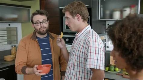 Pringles Tortillas TV Spot, 'Imaginary Dip'
