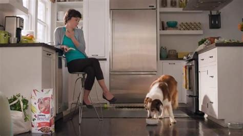 Purina Beneful Original TV Spot, 'Dinner for Two' featuring Phoebe Neidhardt