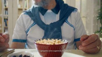 Quaker TV commercial - 2022 FIFA World Cup: la cronista del desayuno