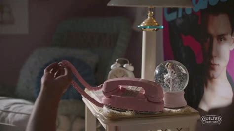 Quilted Northern TV Spot, 'Little Comforts: Bedroom' created for Quilted Northern