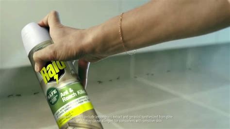 Raid Ant & Roach Killer TV commercial - Never Choose
