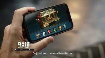 Raid: Shadow Legends TV Spot, 'Mazmorras magníficas' con Jeff Goldblum featuring Jeff Goldblum