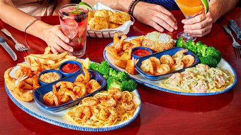 Red Lobster Cajun Shrimp Trio TV Spot, 'Fun Dining: Shrimp Trios'