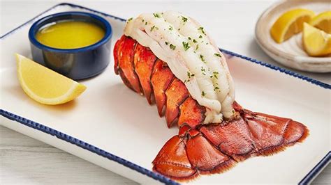 Red Lobster Classic Maine Lobster Tail