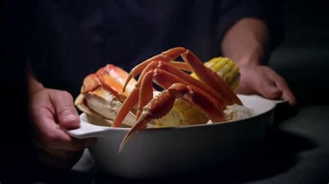 Red Lobster Crabfest TV Spot, 'Crab Lovers Dream'