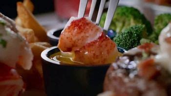 Red Lobster TV commercial - Finer Points of Fun Dining: Ease In, Chow Down, Show Off