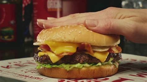 Red Robin Gourmet Burgers TV Spot, 'Let's Burger' featuring Derrex Brady