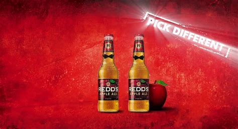 Redd's Apple Ale & Ginger Apple Ale TV Spot, '80's Themed Party' featuring John Dardenne