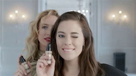 Revlon ColorStay Makeup TV Spot, 'Life-Proof 24 Hour' Feat. Ashley Graham featuring Ashley Graham