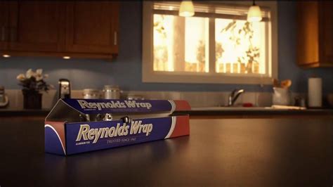 Reynolds TV Commercial For Foil Chefs