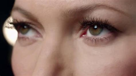 Rimmel London 24HR Supercurler Mascara TV Spot, 'New Curl' Feat. Kate Moss featuring Kate Moss