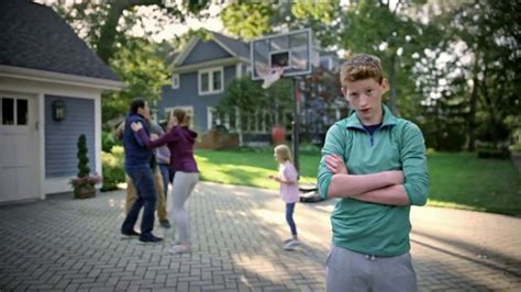 Rocket Mortgage TV Spot, 'More Than Chores at Home' Song by Bob Dylan featuring Taylor Mallory