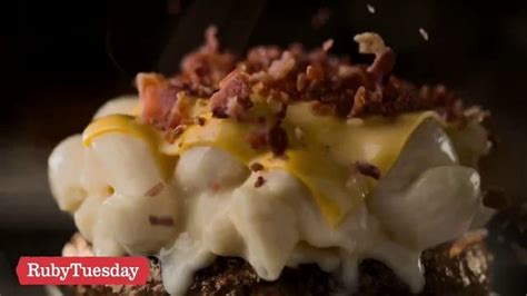 Ruby Tuesday Mac 'N Cheese Burger TV Spot, '$7.99 Meal and Endless Garden Bar for $3.99'