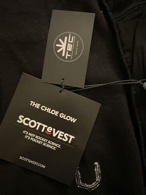 SCOTTeVEST Chloe Glow logo