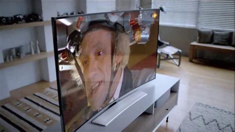 Samsung Curved UHD TV TV Spot, 'You Need to See This' featuring Amy Adams