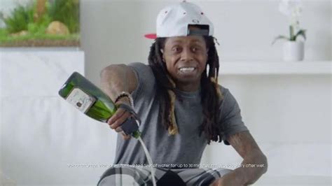 Samsung Galaxy S7 Edge TV Spot, 'Champagne Shopping' Featuring Lil Wayne