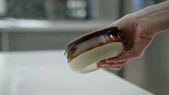 Samsung Home Appliances Chef Collection TV Spot, 'La Cruche' featuring Francis Dumaurier