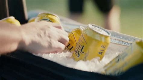 Samuel Adams Summer Ale TV Spot, 'Your Cousin From Boston Goes Golfing' Featuring Gregory Hoyt