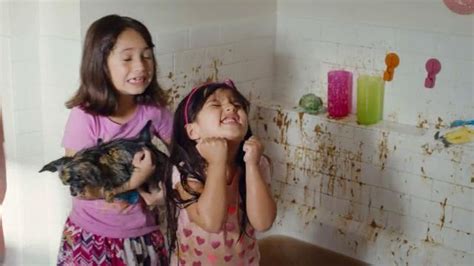 Scrubbing Bubbles TV Spot, 'Kids Go Viral'