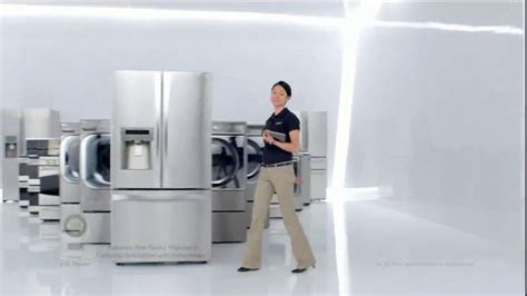 Sears Kenmore Dishwasher TV Spot, 'Tall Things in Small Spaces' featuring Patricia Ja Lee