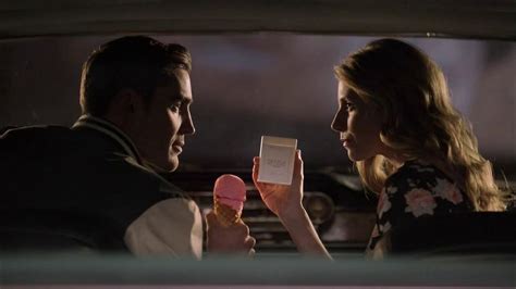 Sensa TV Spot, 'Drive-In Movie Theater' featuring Andrea Bogart