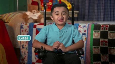 Shriners Hospitals for Children TV Spot, 'La historia de Gael' con Carlos Hermosillo