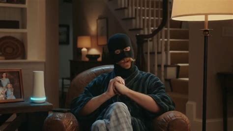 SimpliSafe TV Spot, 'Robbert: Lightning Fast: 20 Off' featuring Peter Davis
