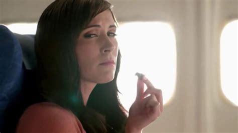Skinny Cow Dreamy Clusters TV Spot, 'Airplane'