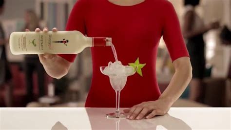 SkinnyGirl Cocktails Sparkling Margarita TV commercial
