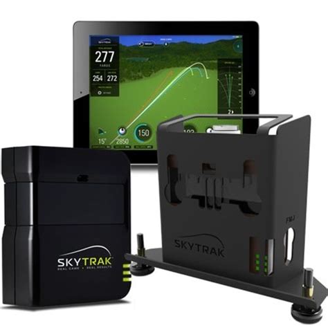 SkyTrak Play & Improve Package logo