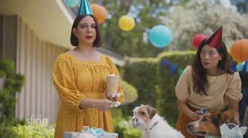 Sling TV Spot, 'Dog Birthday Party' Featuring Maya Rudolph