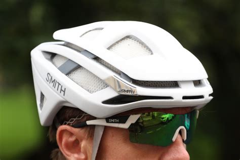 Smith Optics Overtake Helmet TV Spot, 'The Pursuit' created for Smith Optics