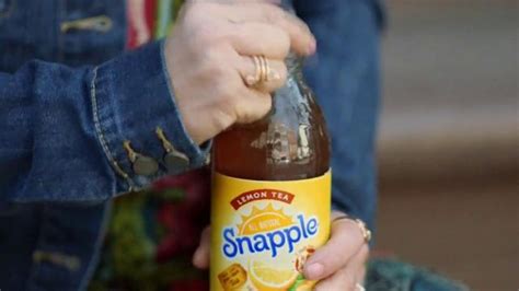 Snapple Lemon Tea TV Spot, 'USA Network' created for Snapple