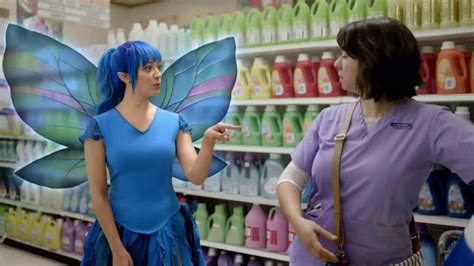 Sparkle Paper Towels TV Spot, 'Gourmet Chicken Nuggets' featuring Arielle Siegel