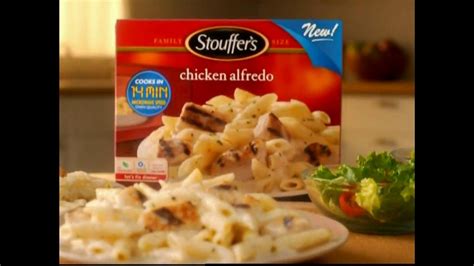 Stouffer's Chicken Alfredo TV Spot, 'Dinner and a Movie'