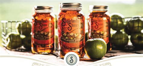 Sugarlands Distilling Company Appalachian Apple Pie Moonshine logo