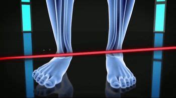 Superthotics TV Spot, 'Problemas de espalda: pies desalineados'