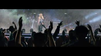 T-Mobile TV Spot, 'Cambiando las reglas del juego' con Shakira featuring David Watterson