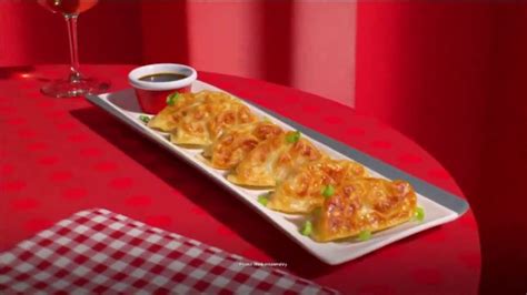 TGI Friday's $12 Endless Appetizers TV Spot, 'Endless Apps Are Back'