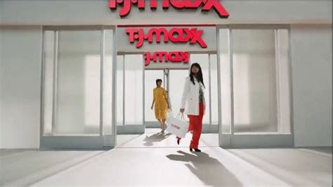 TJ Maxx TV Spot, 'Something for Every You' Song by Mel Torme featuring Jade Ramsey