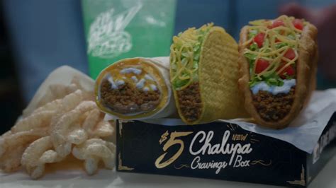 Taco Bell $5 Chalupa Cravings Box TV Spot, 'The Librarian'