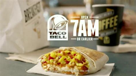Taco Bell A.M. Crunchwrap TV Spot, 'One-Handed Breakfast'
