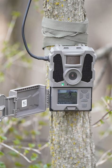 Tactacam Reveal X Cellular Camera TV Spot, 'Sought After'