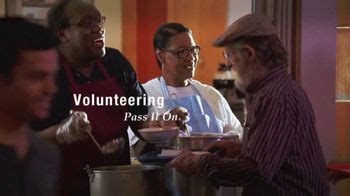 The Foundation for a Better Life TV Spot, 'Achievement and Volunteering: Pass It On'